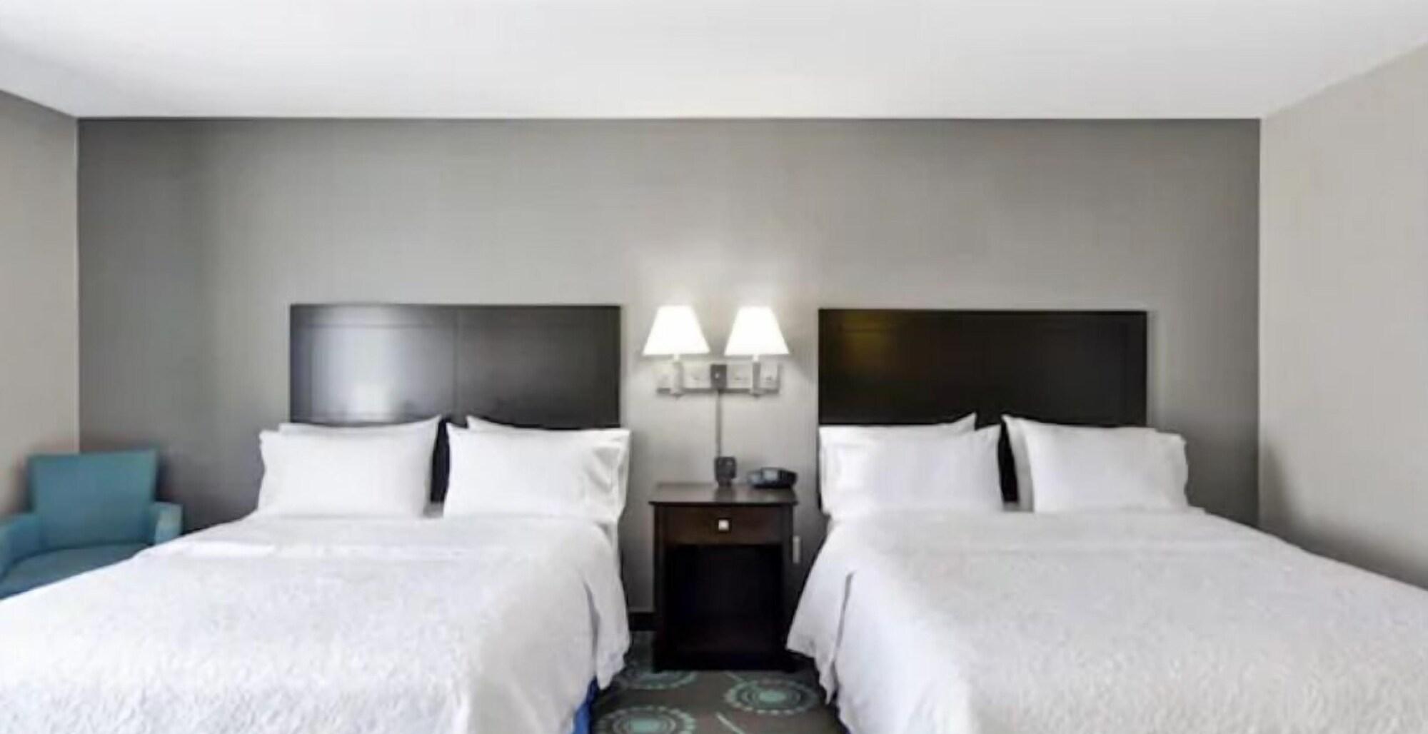 Hampton Inn Defiance Buitenkant foto
