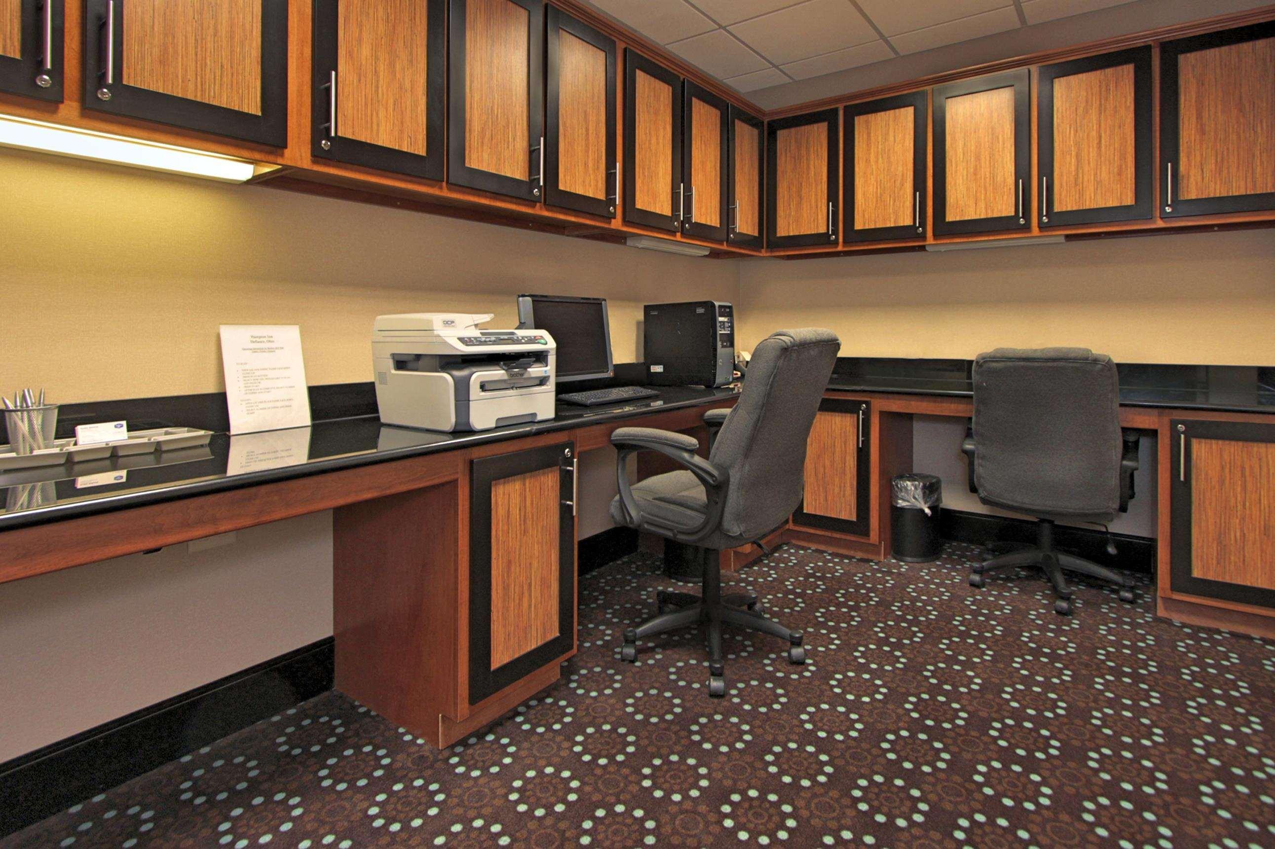 Hampton Inn Defiance Buitenkant foto
