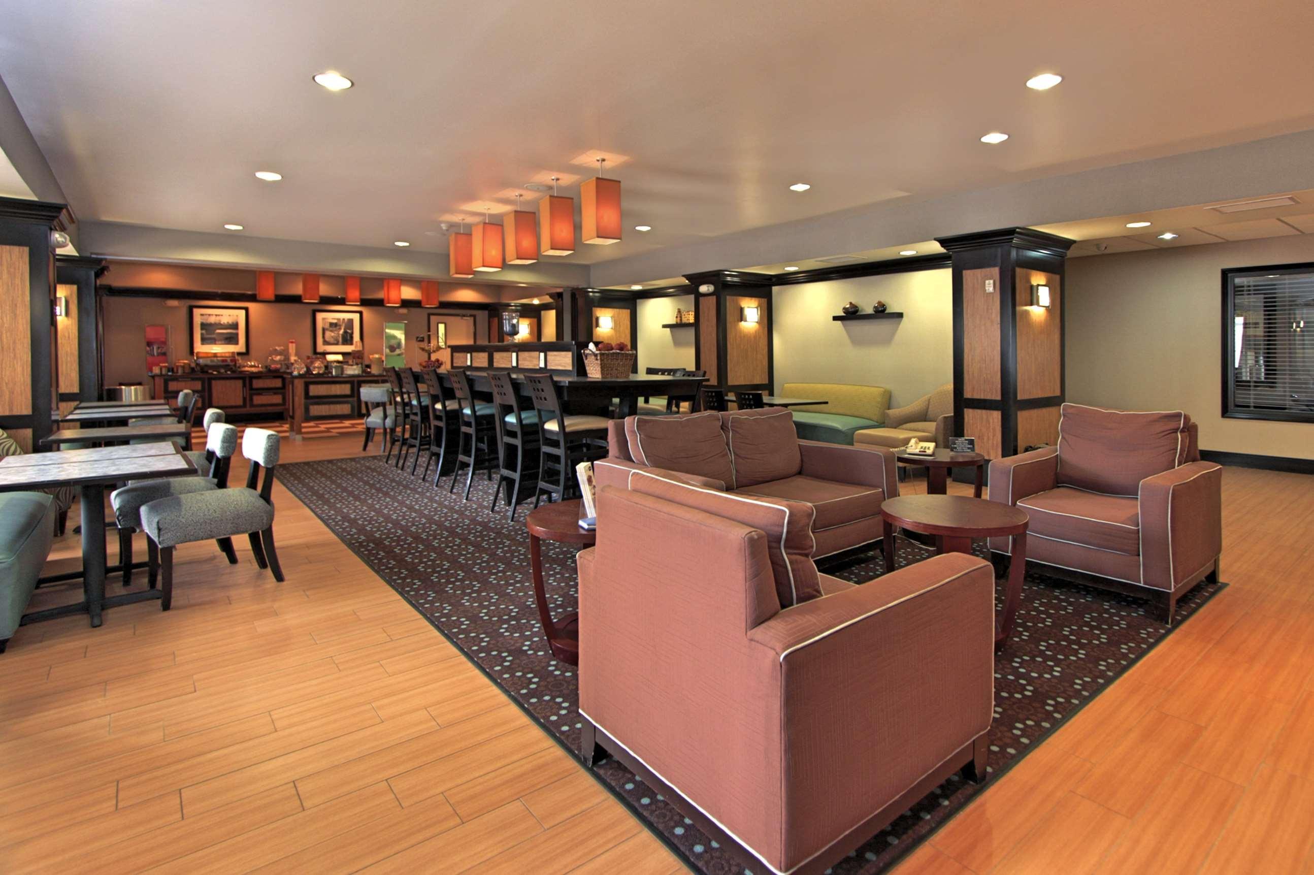 Hampton Inn Defiance Buitenkant foto