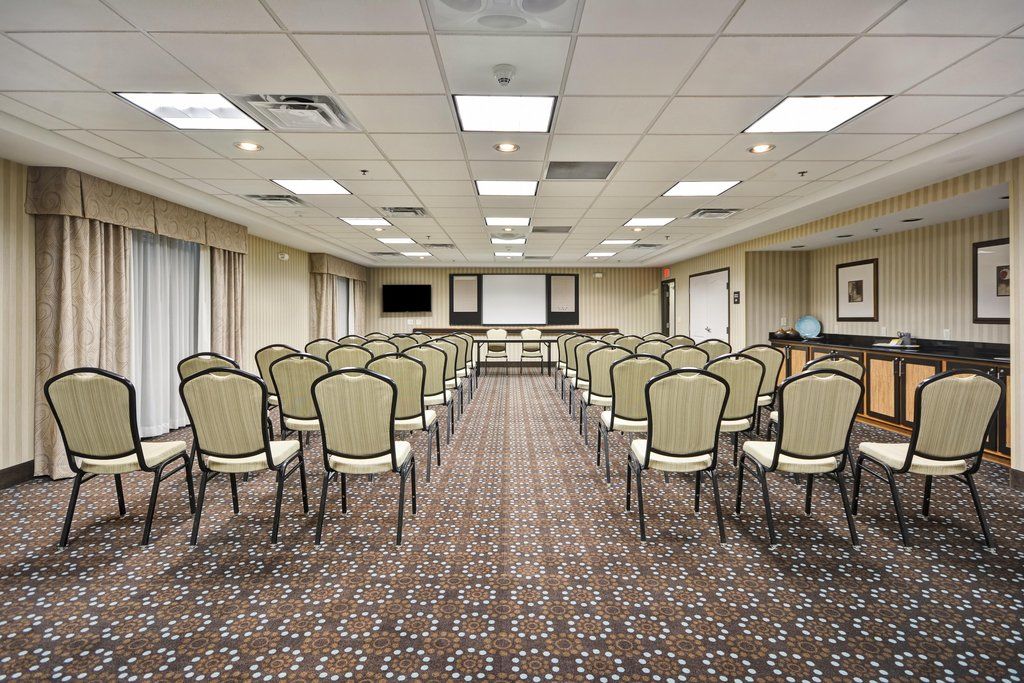 Hampton Inn Defiance Buitenkant foto
